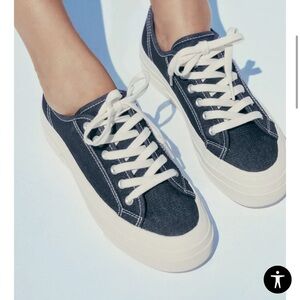 Zara Denim trainers. Platform sole. 
Denim blue